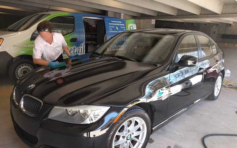 What Car Polish to Use – Liquid or Solid? - DetailXPerts - We Bring the Eco  Auto Spa to You